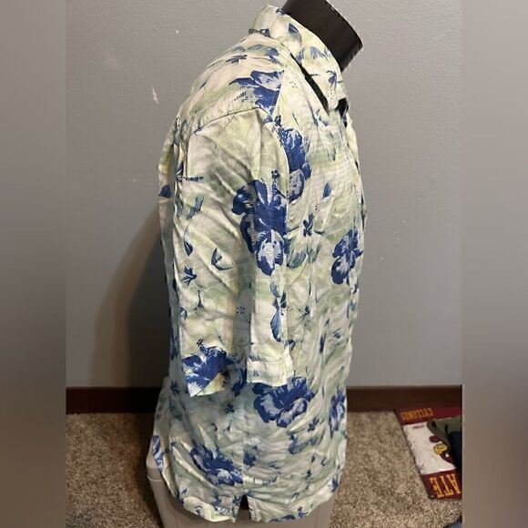 Tommy Bahama 100 Percent Silk Mens XL Short Sleeve Hawaiian Button Down - Picture 2 of 7